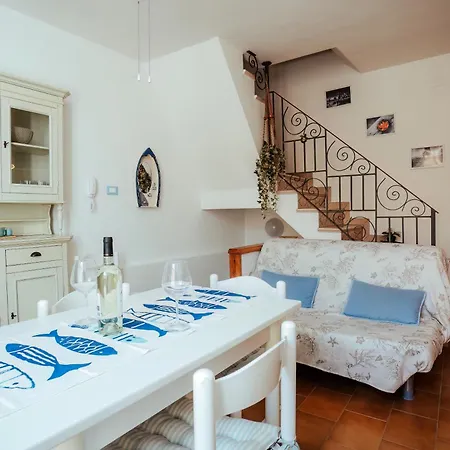 Punta Sardegna Apartamento *